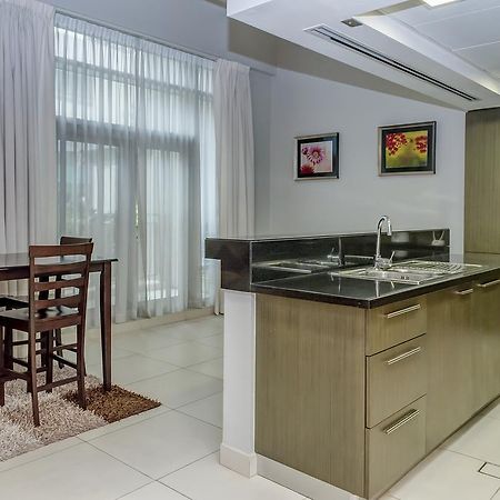 The Lofts By Deluxe Holiday Homes Dubaj Kültér fotó